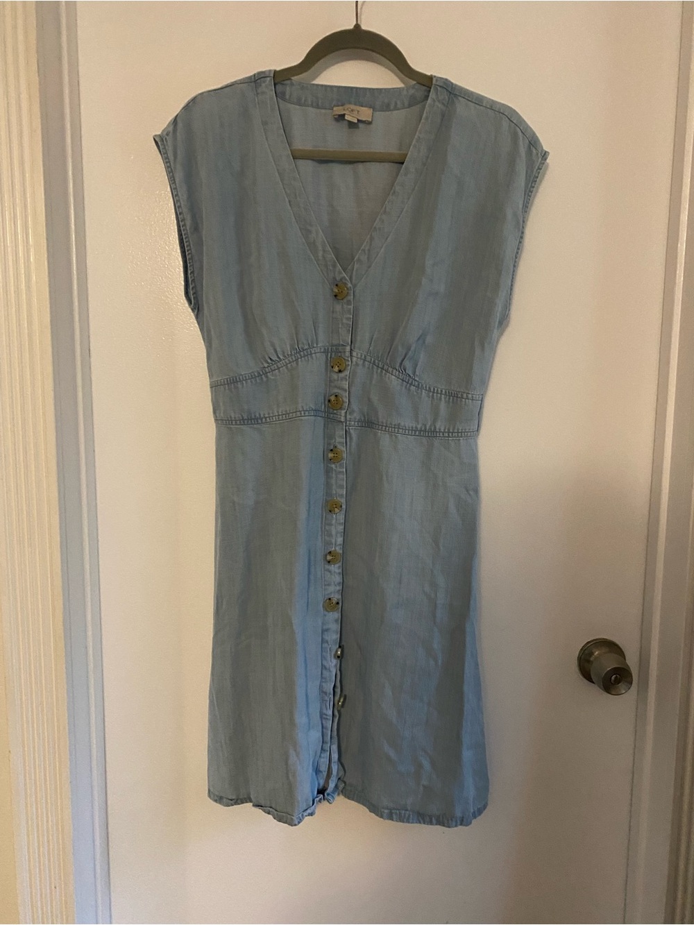 LOFT Light Blue Button-Front V-Neck Dress size 8